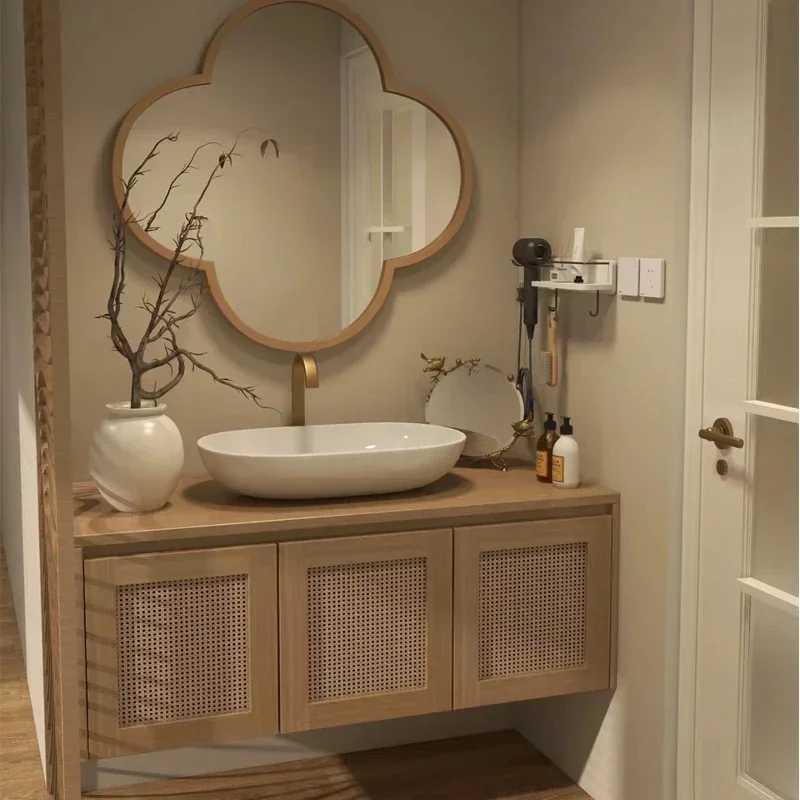 Japanese Home Bathroom Design - Japońskie szafki łazienkowe z lustrem, nowoczesne