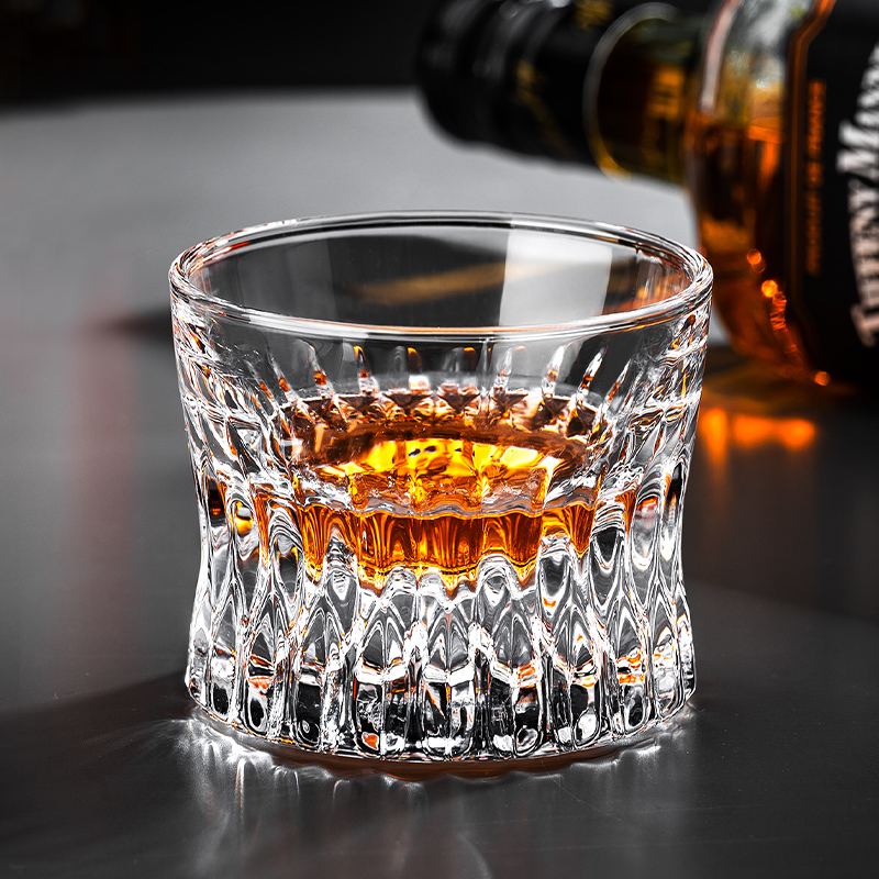 Szkło, whisky, lampka do wina, – Yamazaki Home Bathroom Storage recenzja i cena
